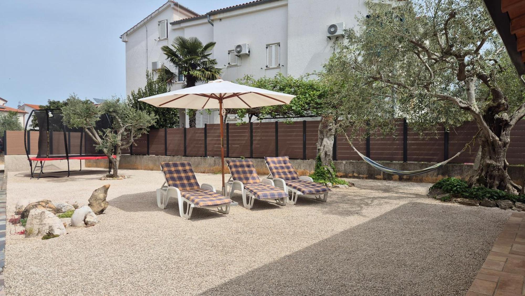 Apartment Vinja Porec - Privat Garden - Whirlpool Zewnętrze zdjęcie