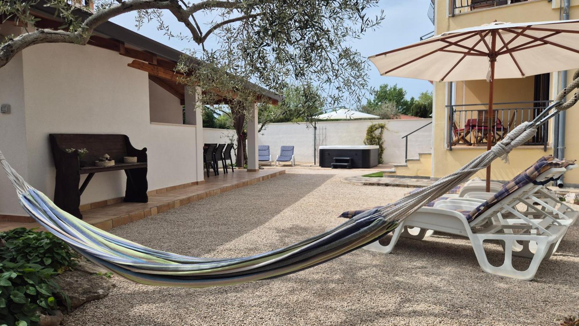 Apartment Vinja Porec - Privat Garden - Whirlpool Zewnętrze zdjęcie